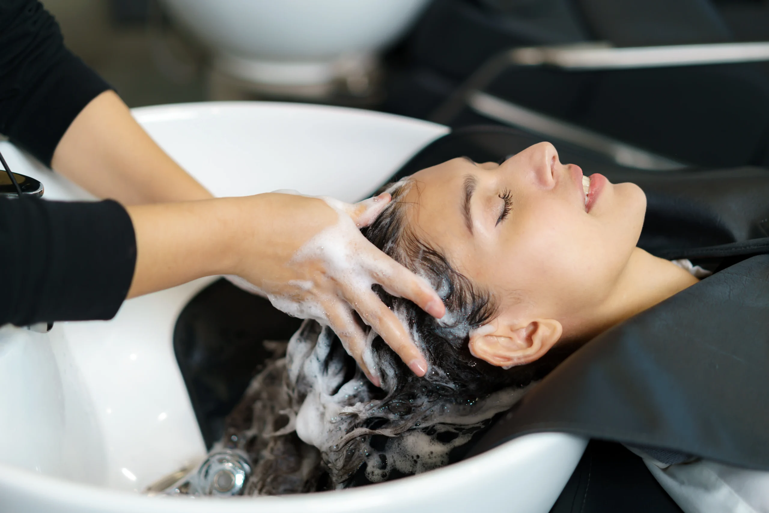 Chelatowanie włosów - poznaj metodę na lśniące i miękkie włosy